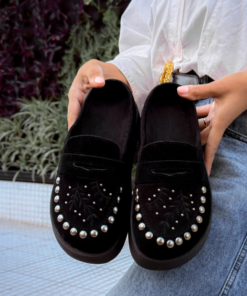 Mocasín Mujer con Plataforma y Detalles Metálicos - Imagen 3